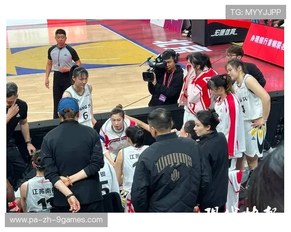 女篮战术录像分析成为提升球队默契的秘密武器